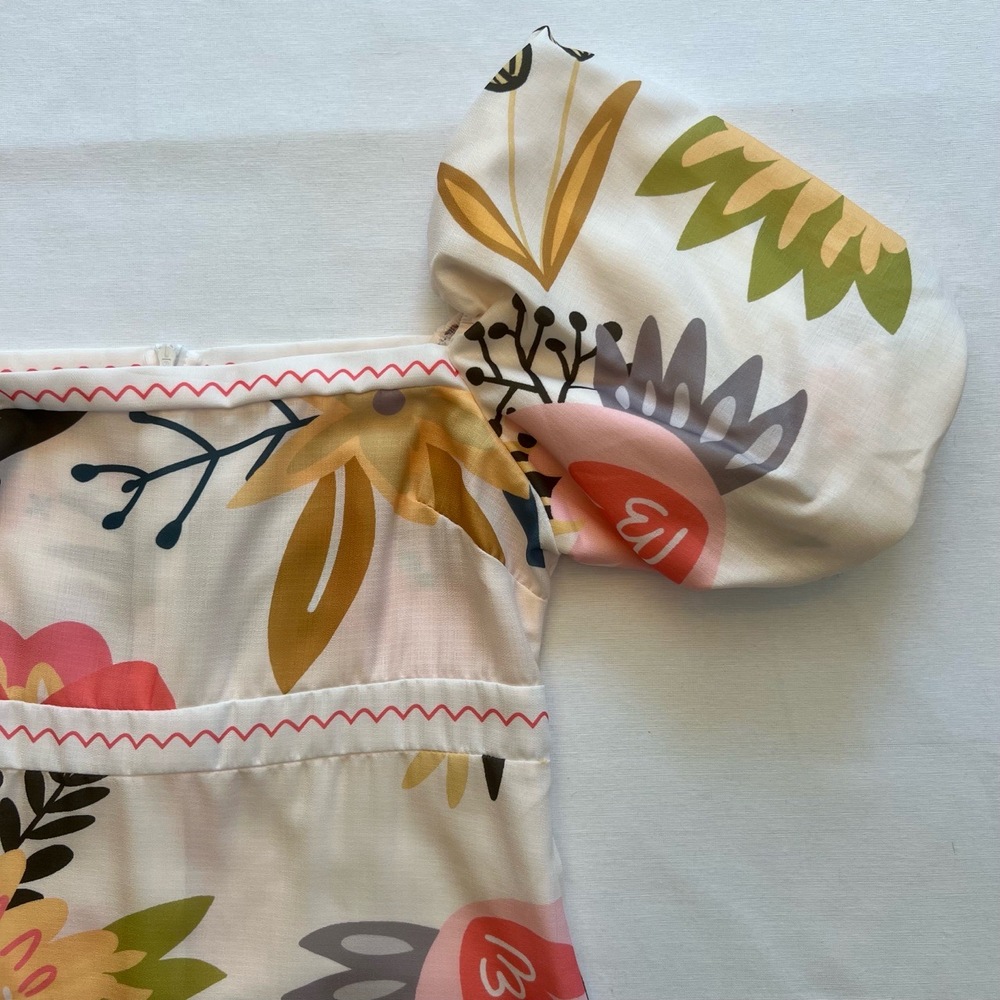 Floral Bohemian Square Neck‎ Puff Sleeve Tiered Ruffled Hem Maxi Dress Size M - Picture 10 of 16